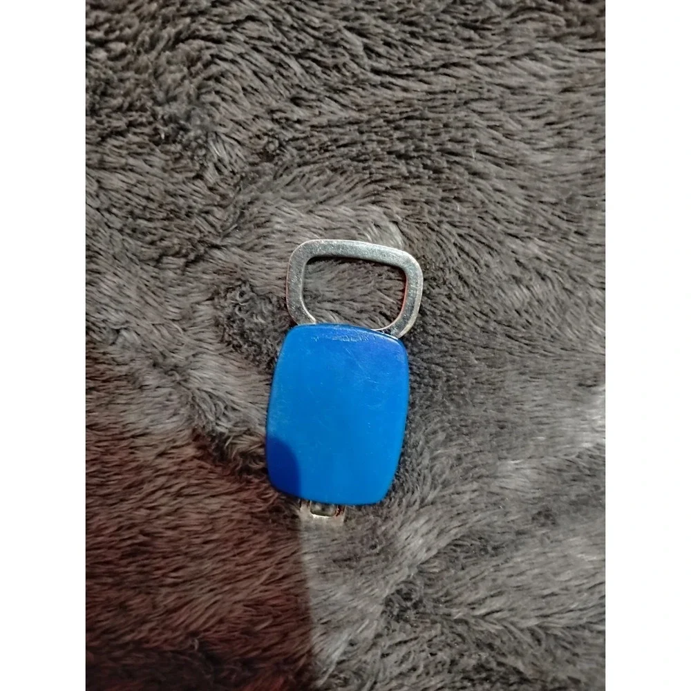 Vintage Ford Logo Plastic Metal Key Ring Fob Holder Blue